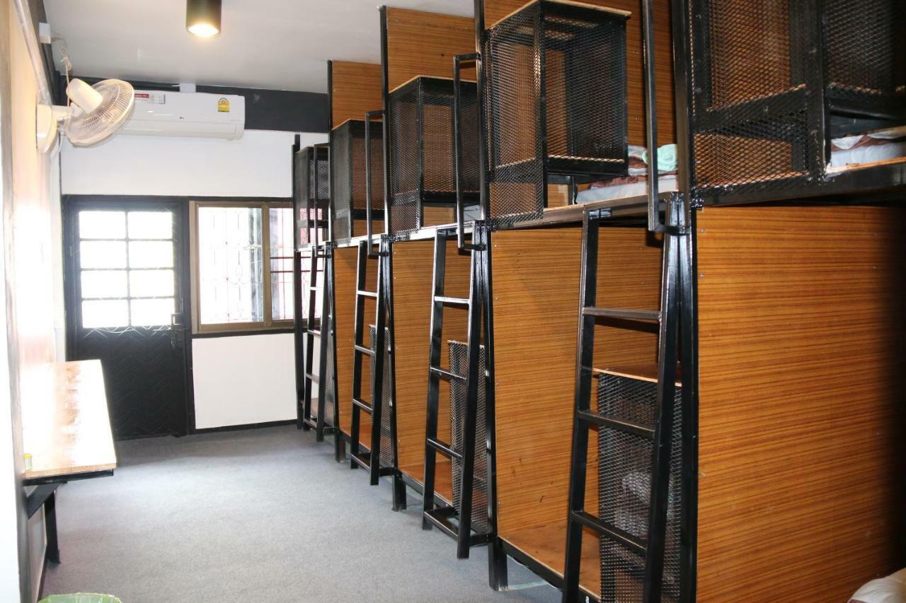 Family Home 2 Chiangmai (Adults Only) Chiang Mai Ngoại thất bức ảnh